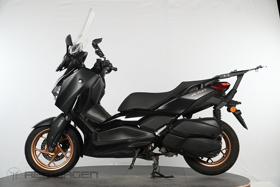 야마하 XMAX 300 ABS thumb 2