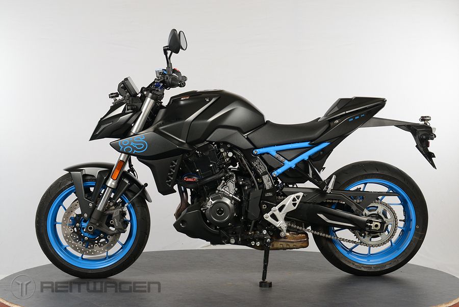 스즈키 GSX 8S thumb 2