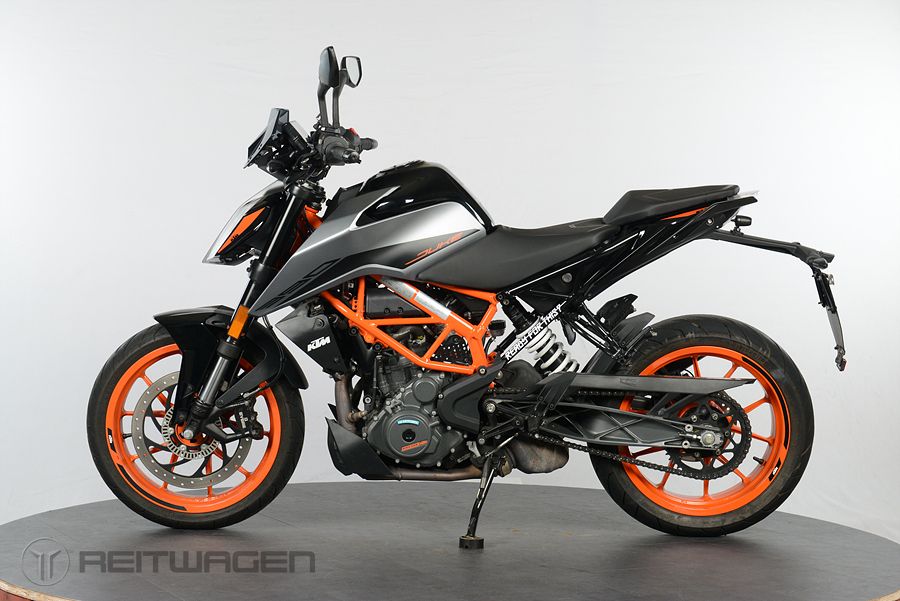 KTM 390 듀크 thumb 2