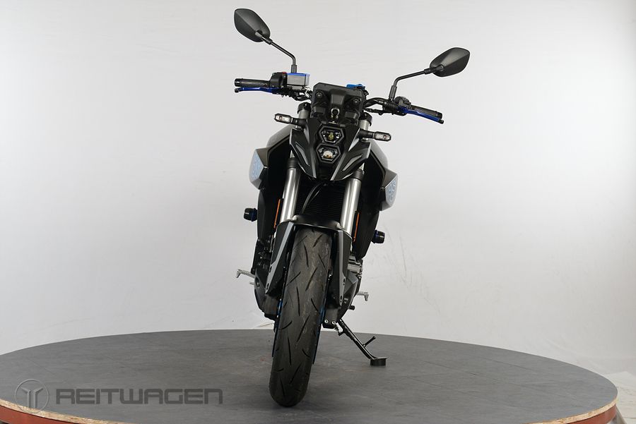 스즈키 GSX 8S more