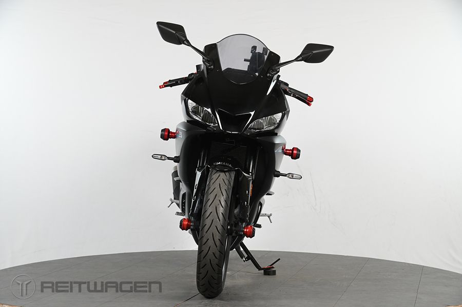 야마하 YZF R3 more