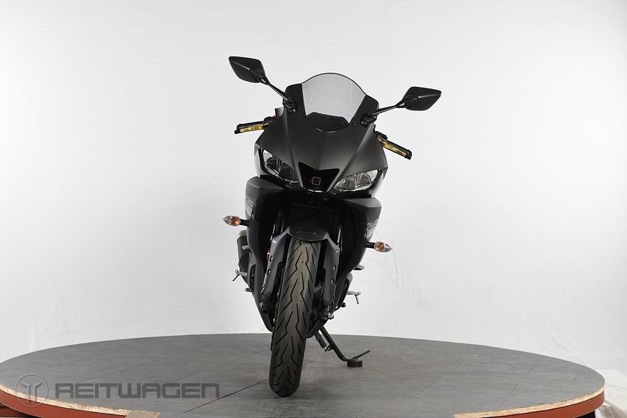 야마하 YZF R3 more