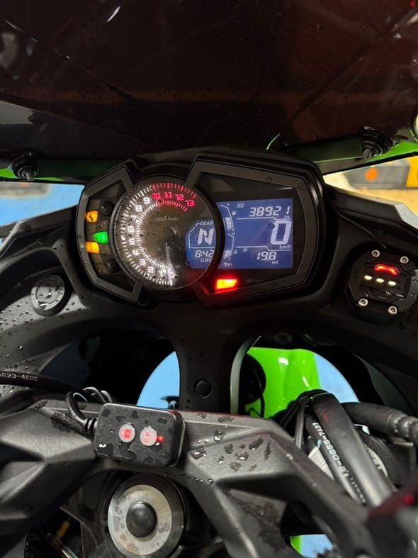 가와사키 닌자 650 main