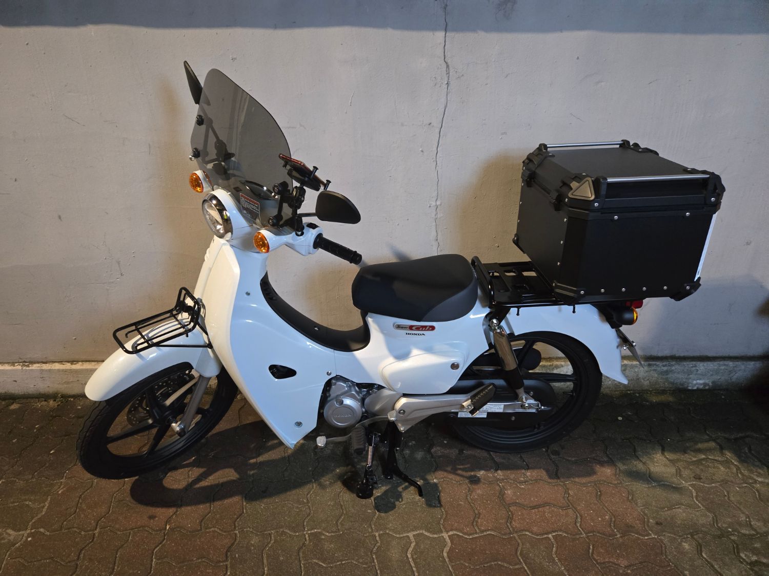 혼다 슈퍼 커브 110 thumb 2