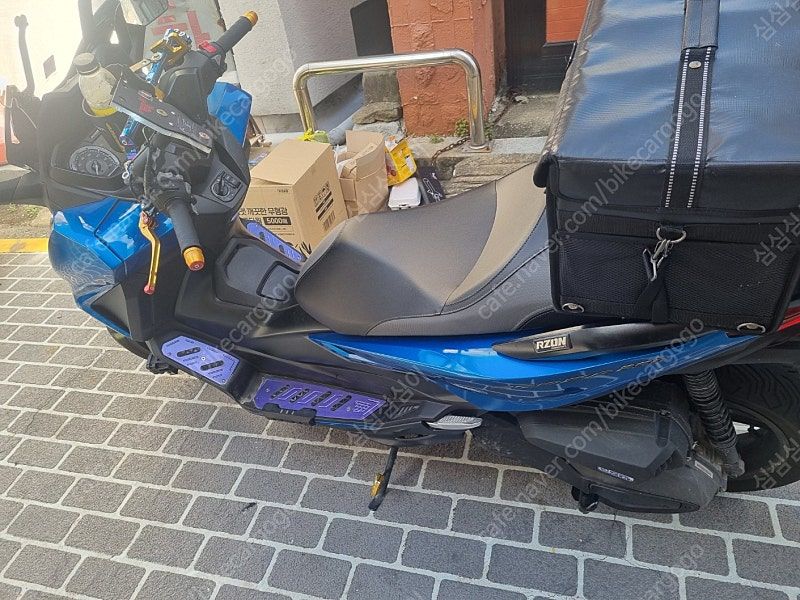 혼다 포르자 350 more