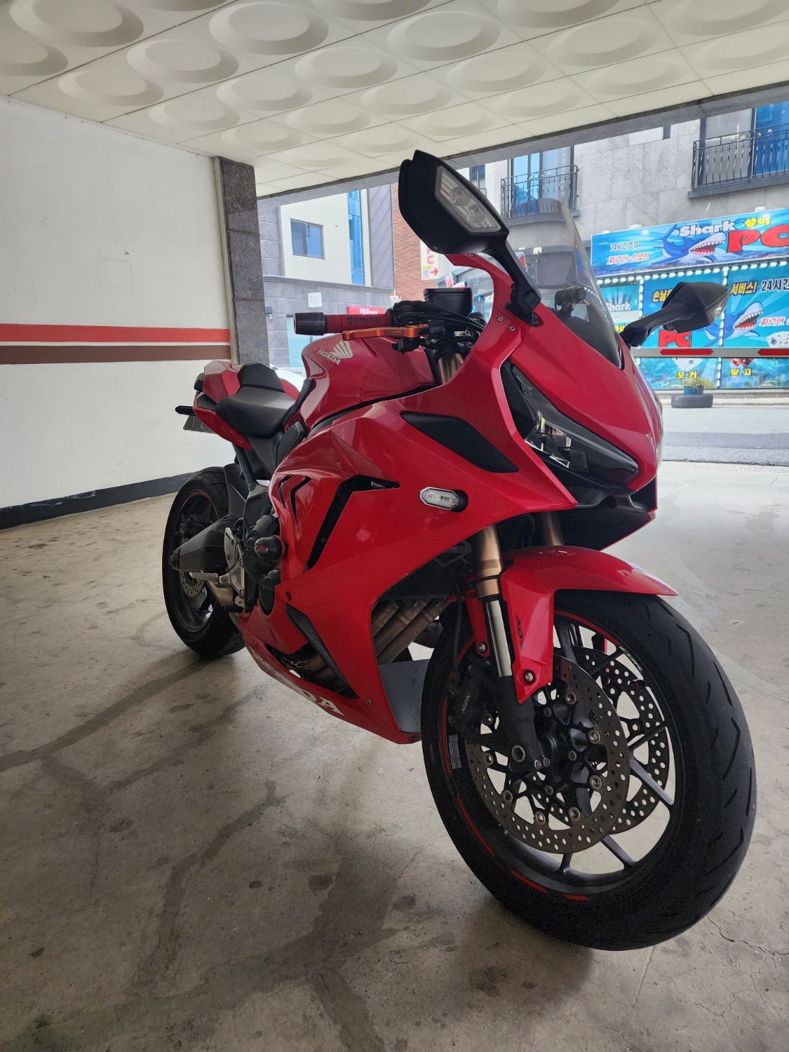 혼다 CBR 650 R MT more