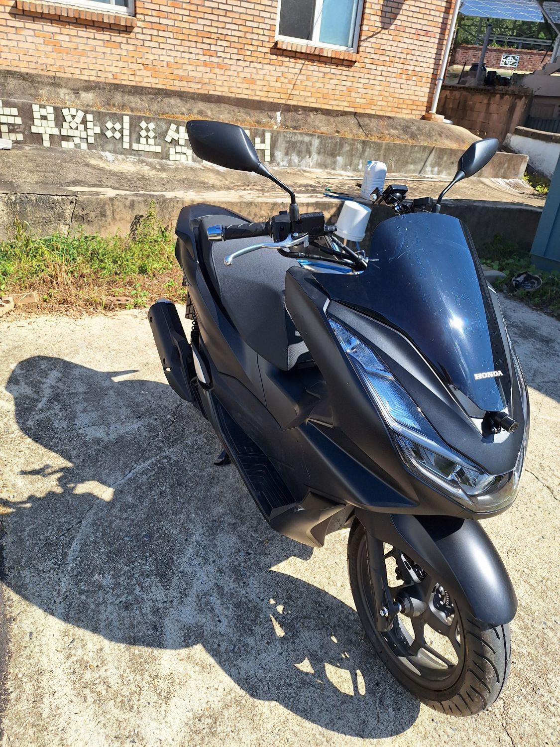 혼다 PCX 125 more