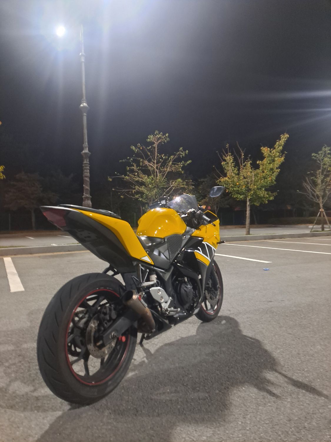 야마하 YZF R3 more