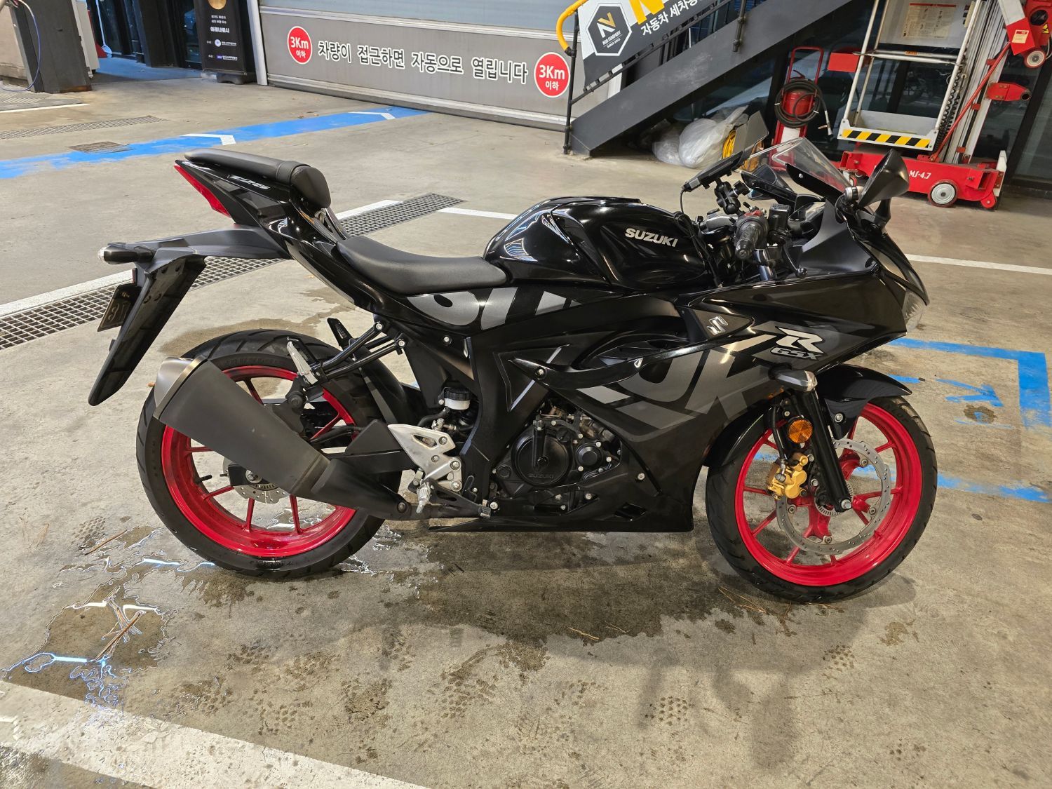 스즈키 GSX R 125 ABS thumb 2