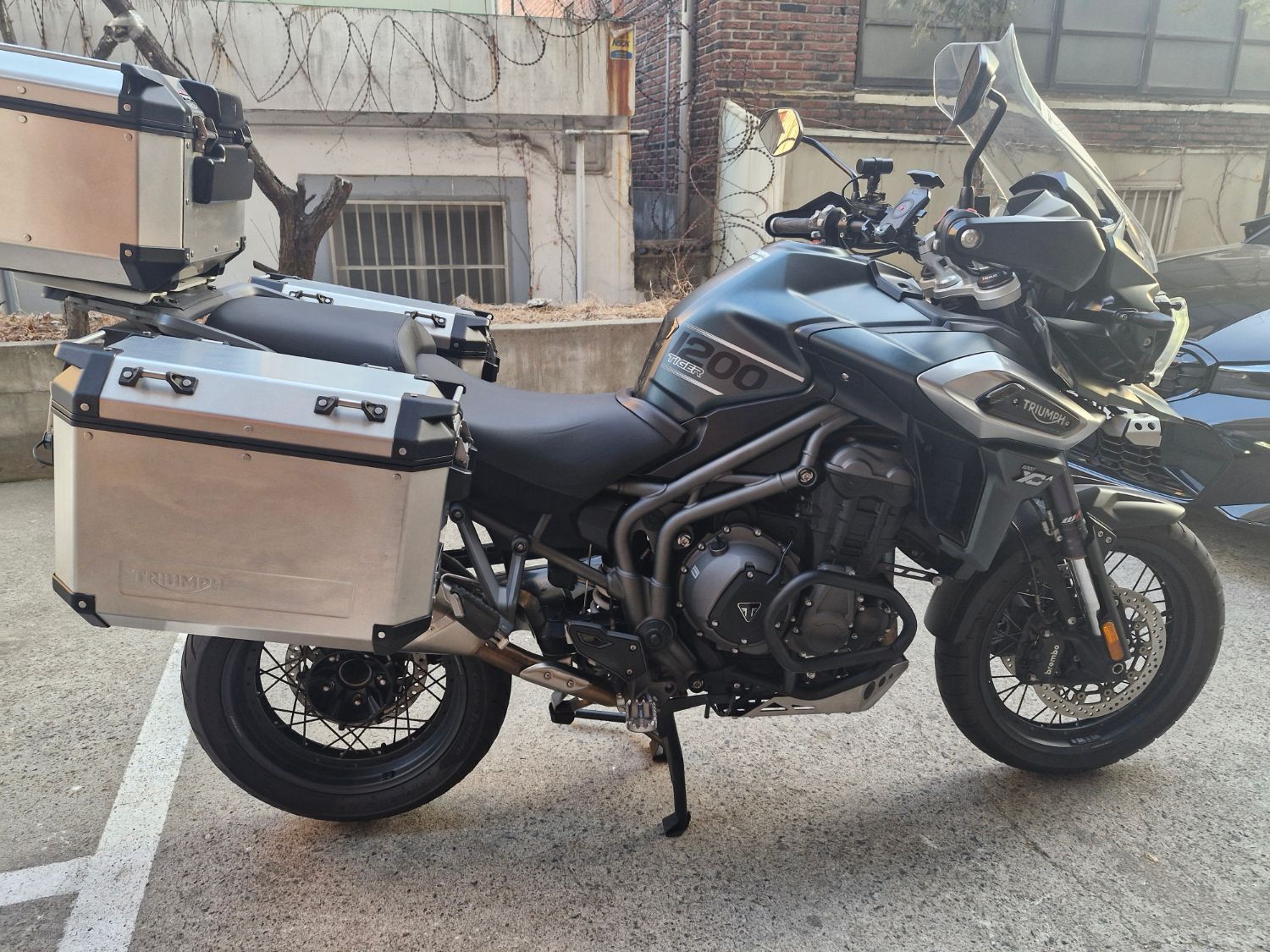 트라이엄프 타이거 1200 랠리 익스플로어 thumb 2