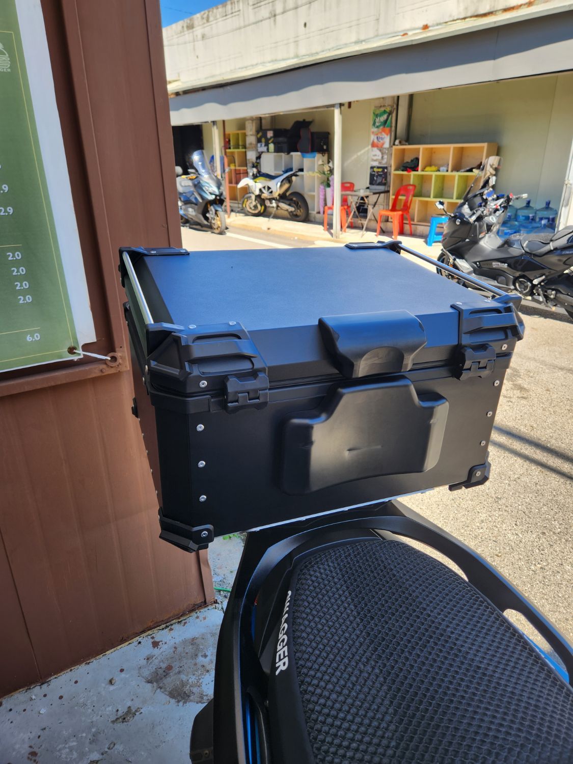 혼다 포르자 350 more