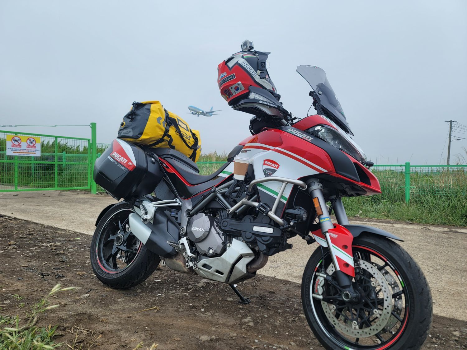 두카티 멀티스트라다 1260 S 2019 레드 사진 4