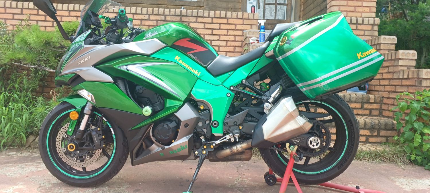 가와사키 닌자 1000 SX thumb 2