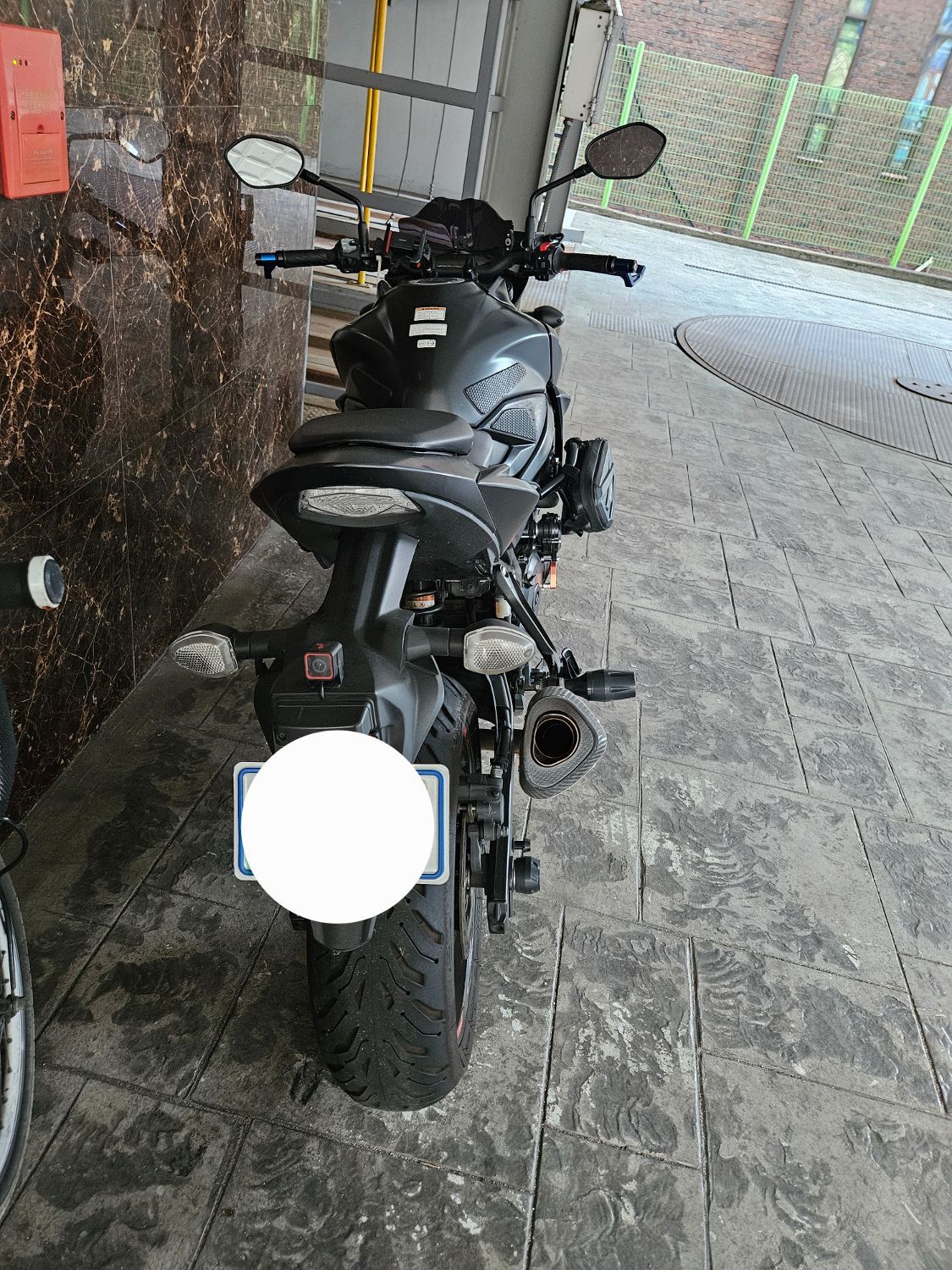 스즈키 GSX S 750 thumb 2