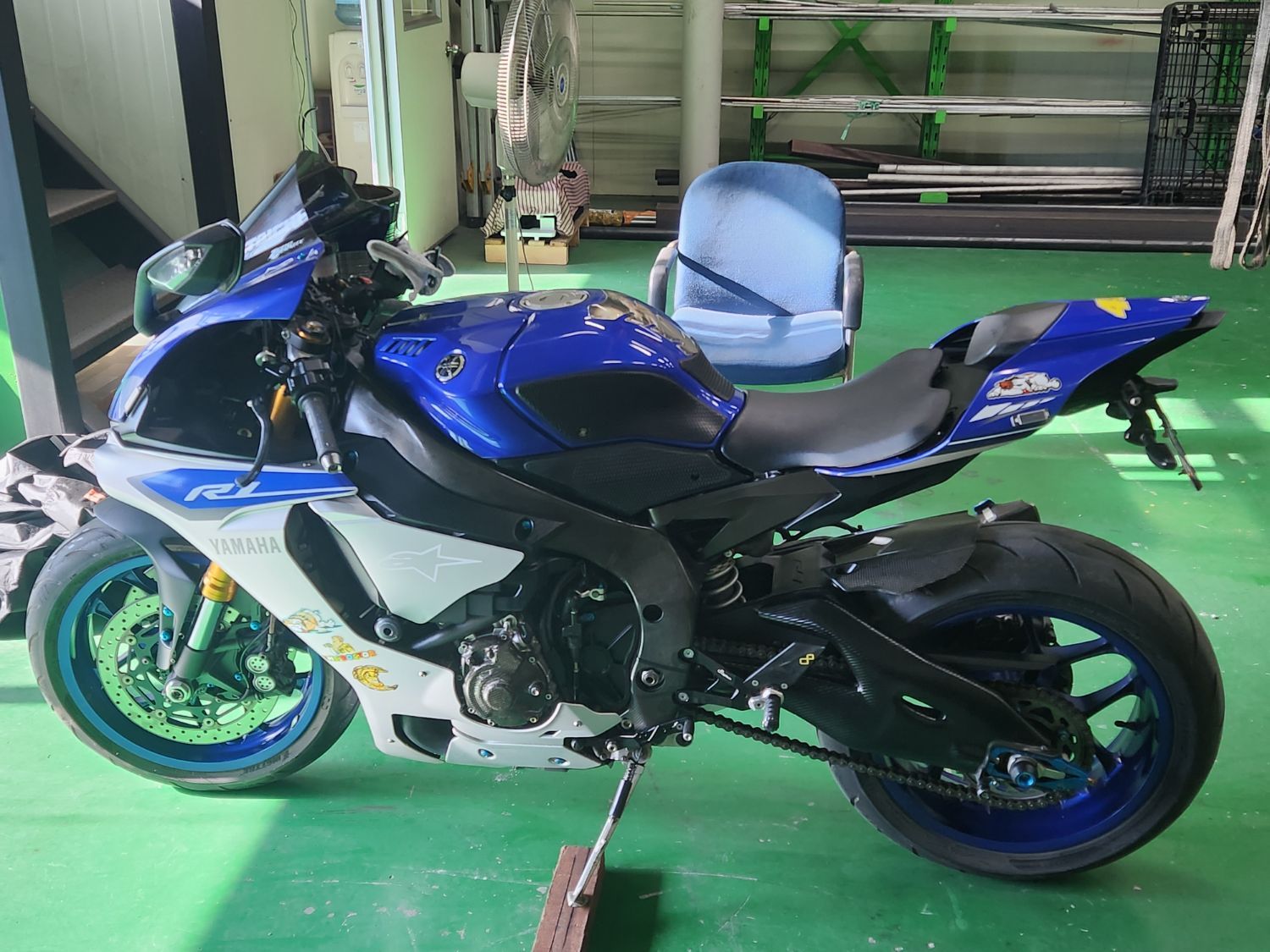야마하 YZF R1 2015 화이트 사진 7
