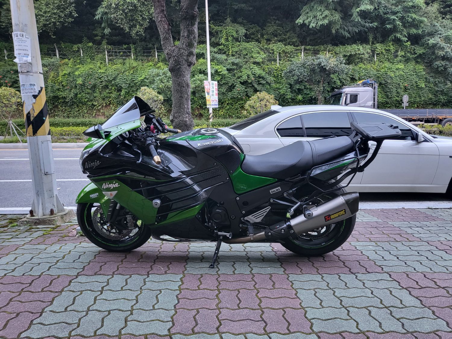 가와사키 ZZR 1400 올린즈 에디션 more