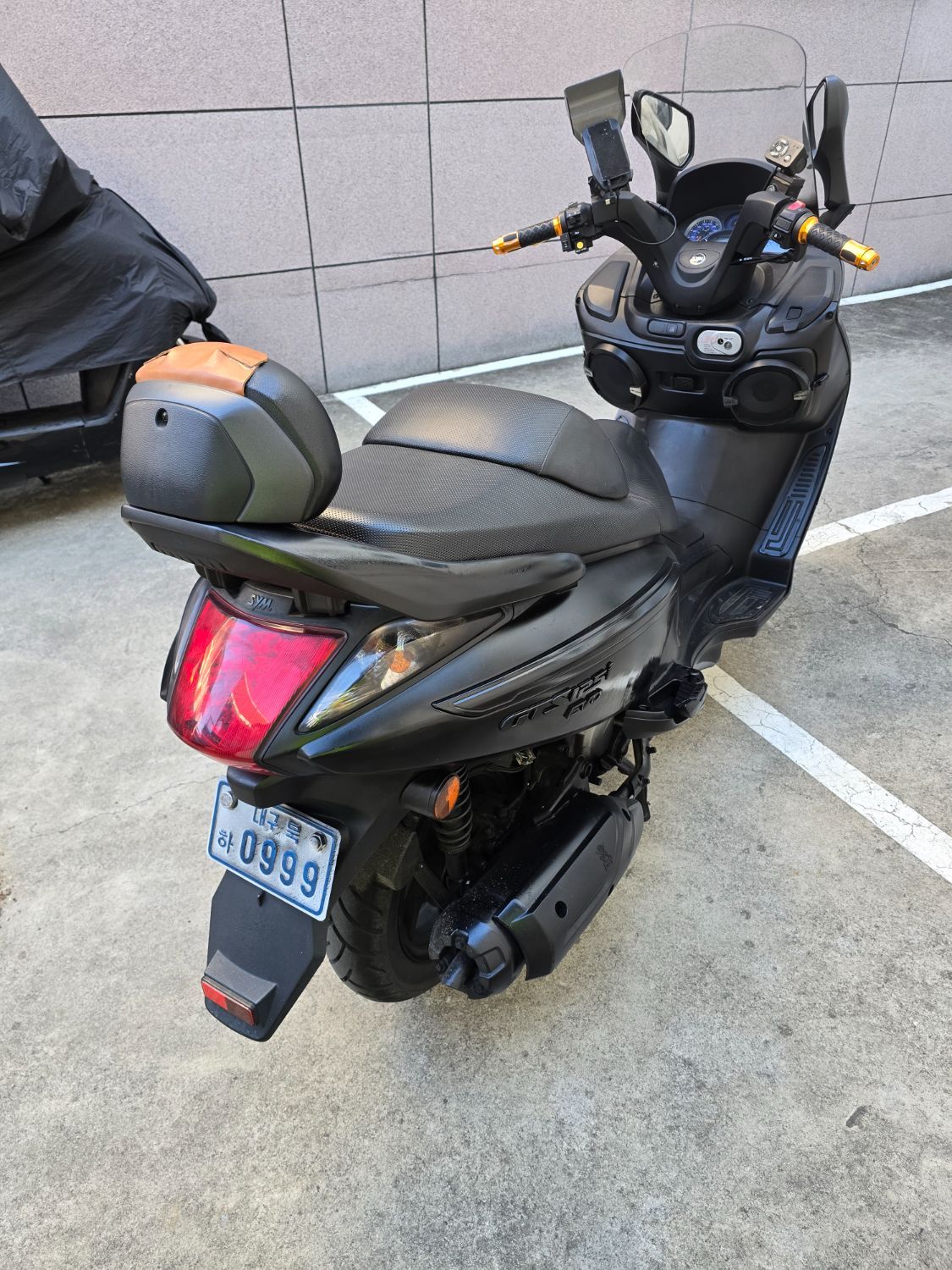 SYM 보이져 125 S thumb 2