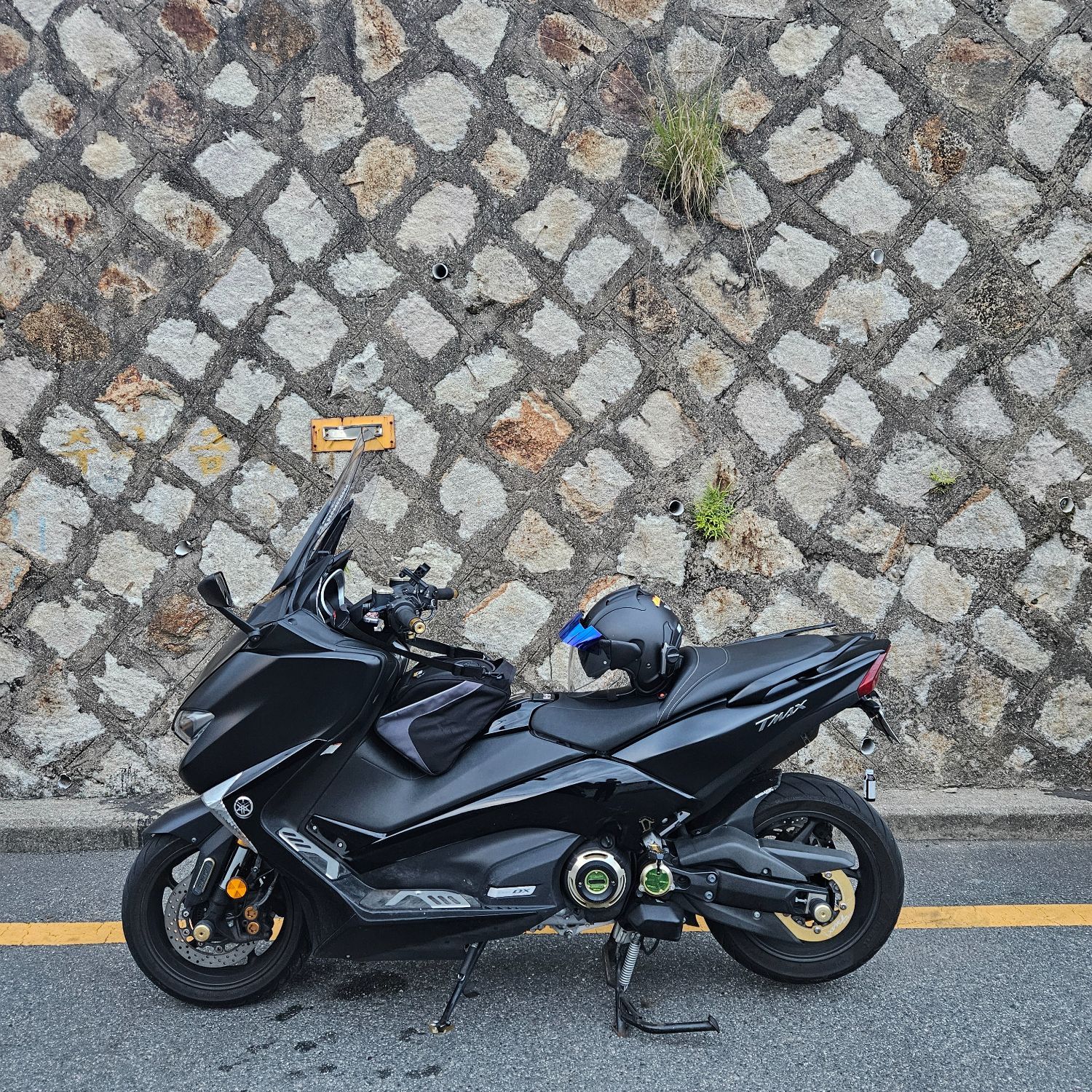 야마하 TMAX 530 main