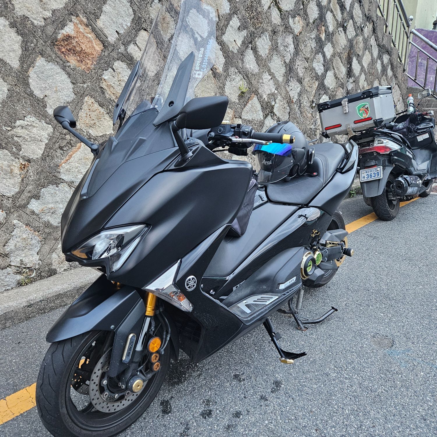 야마하 TMAX 530 thumb 2