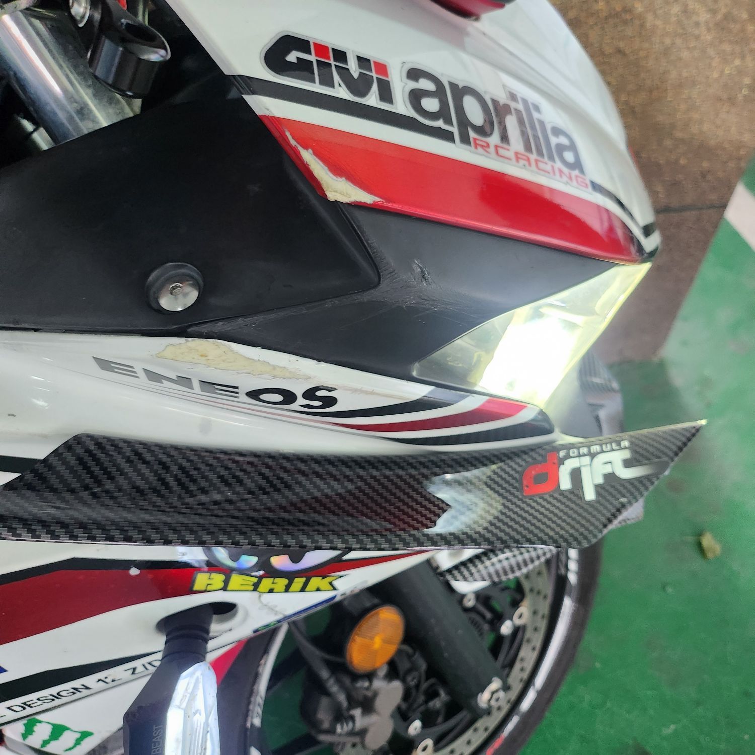 야마하 YZF R3 more