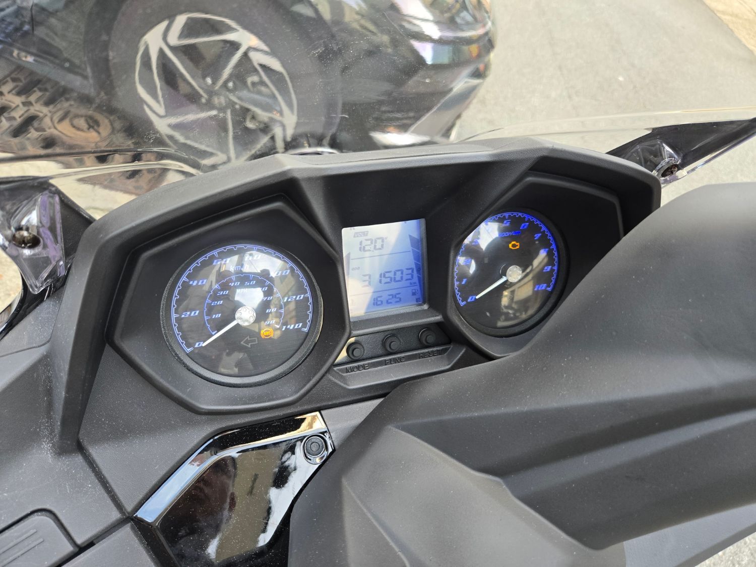 킴코 다운타운 ST 125 i ABS thumb 2