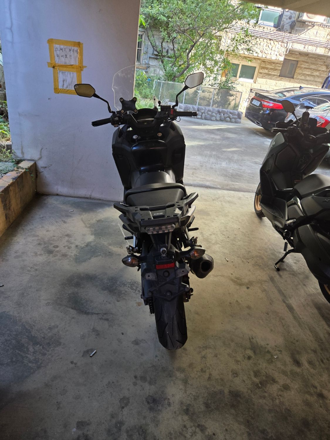 혼다 인테그라 750 more