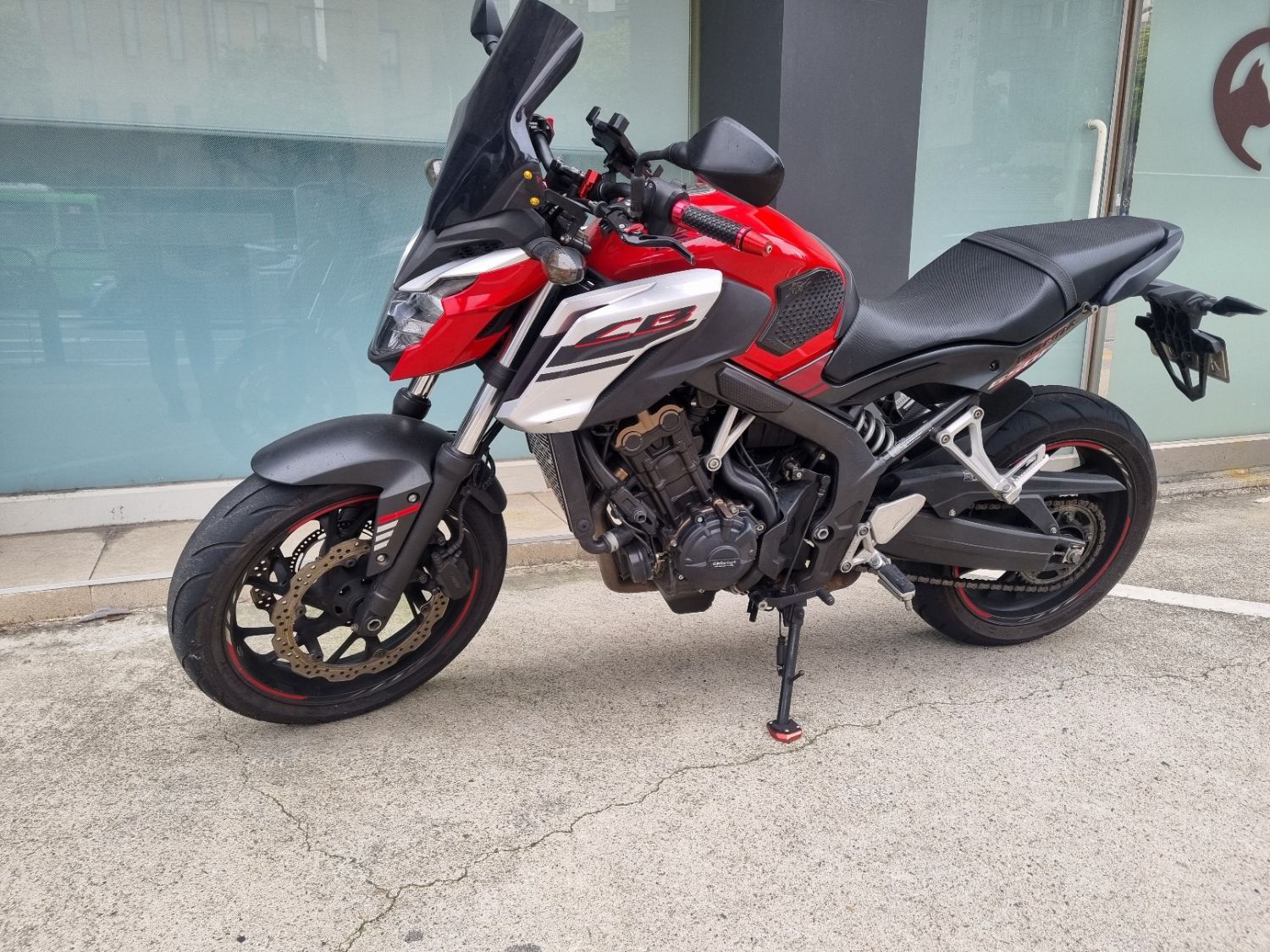 혼다 CB 650 F more