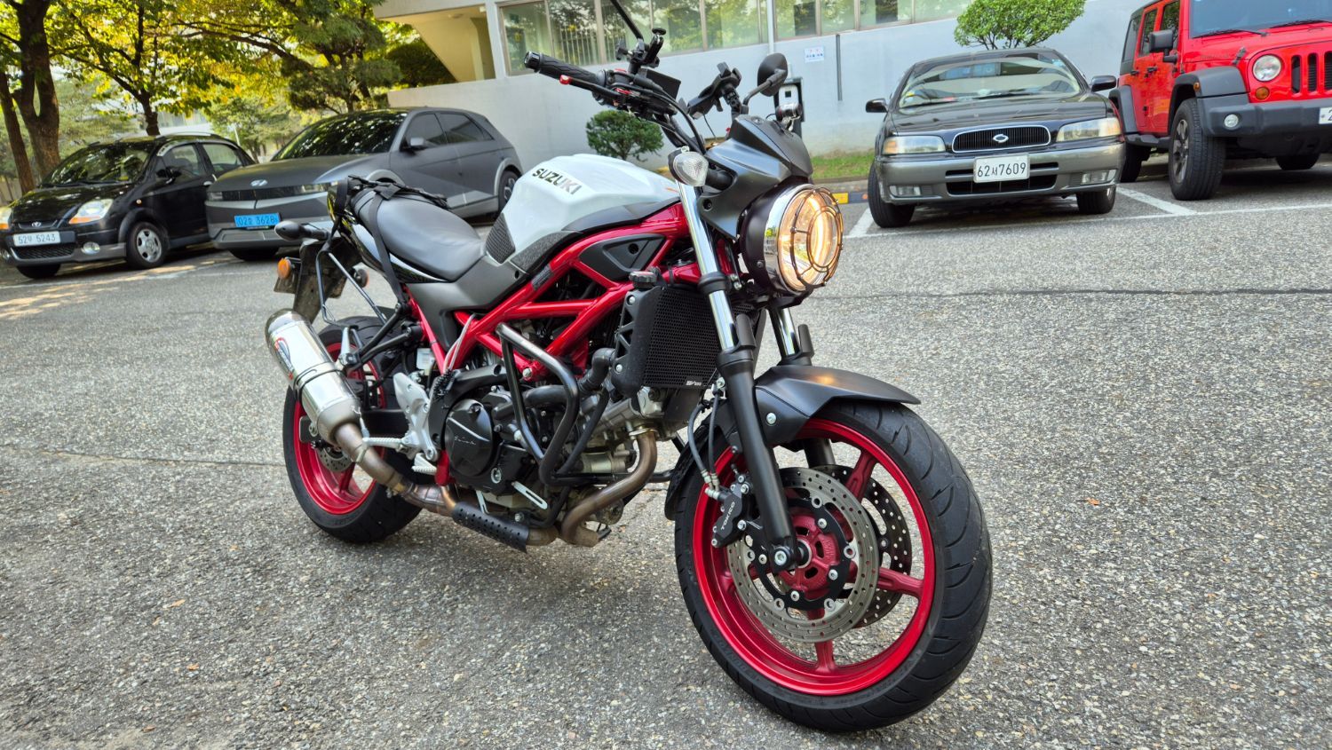 스즈키 SV 650 more