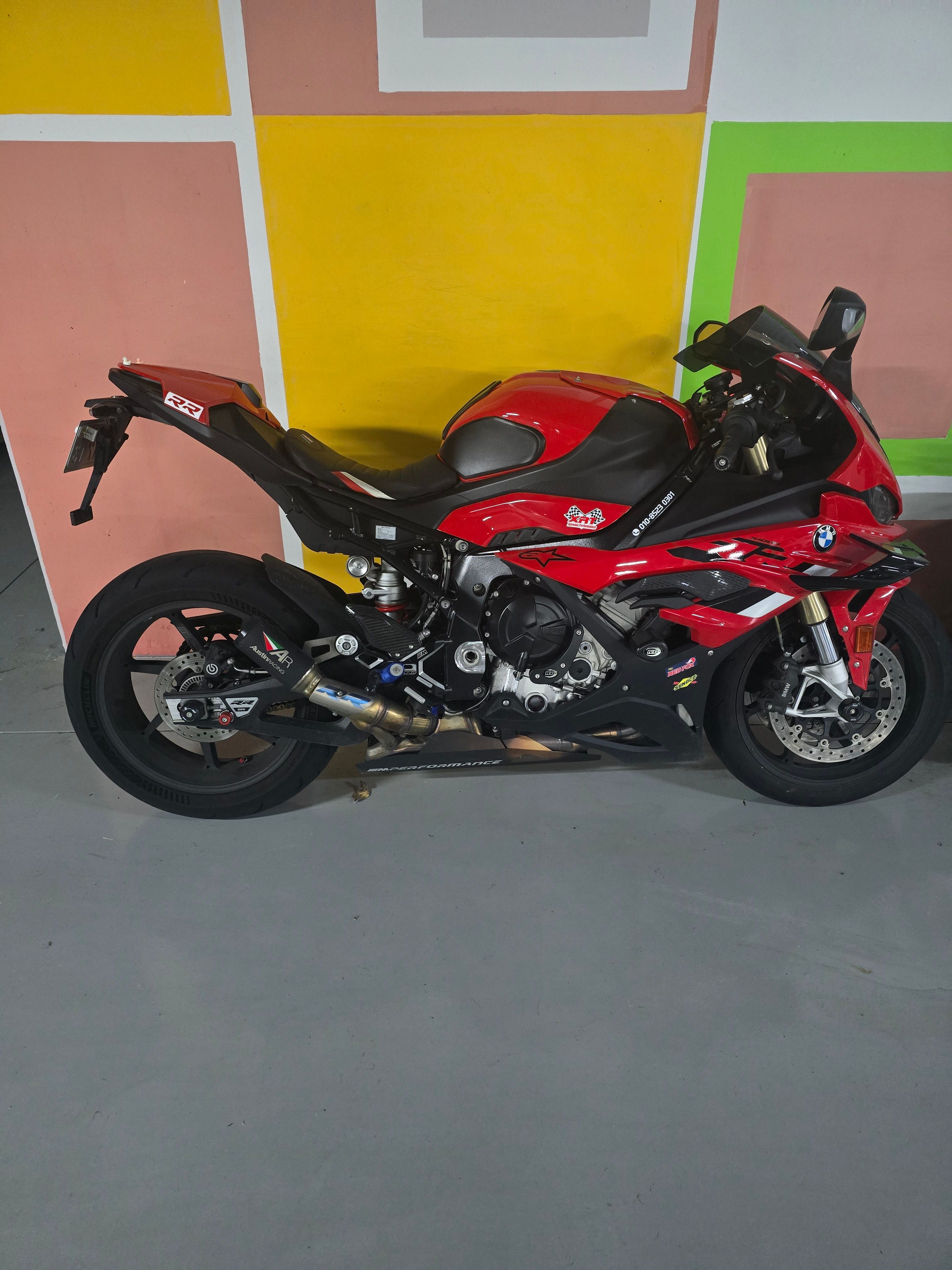 BMW S 1000 RR main