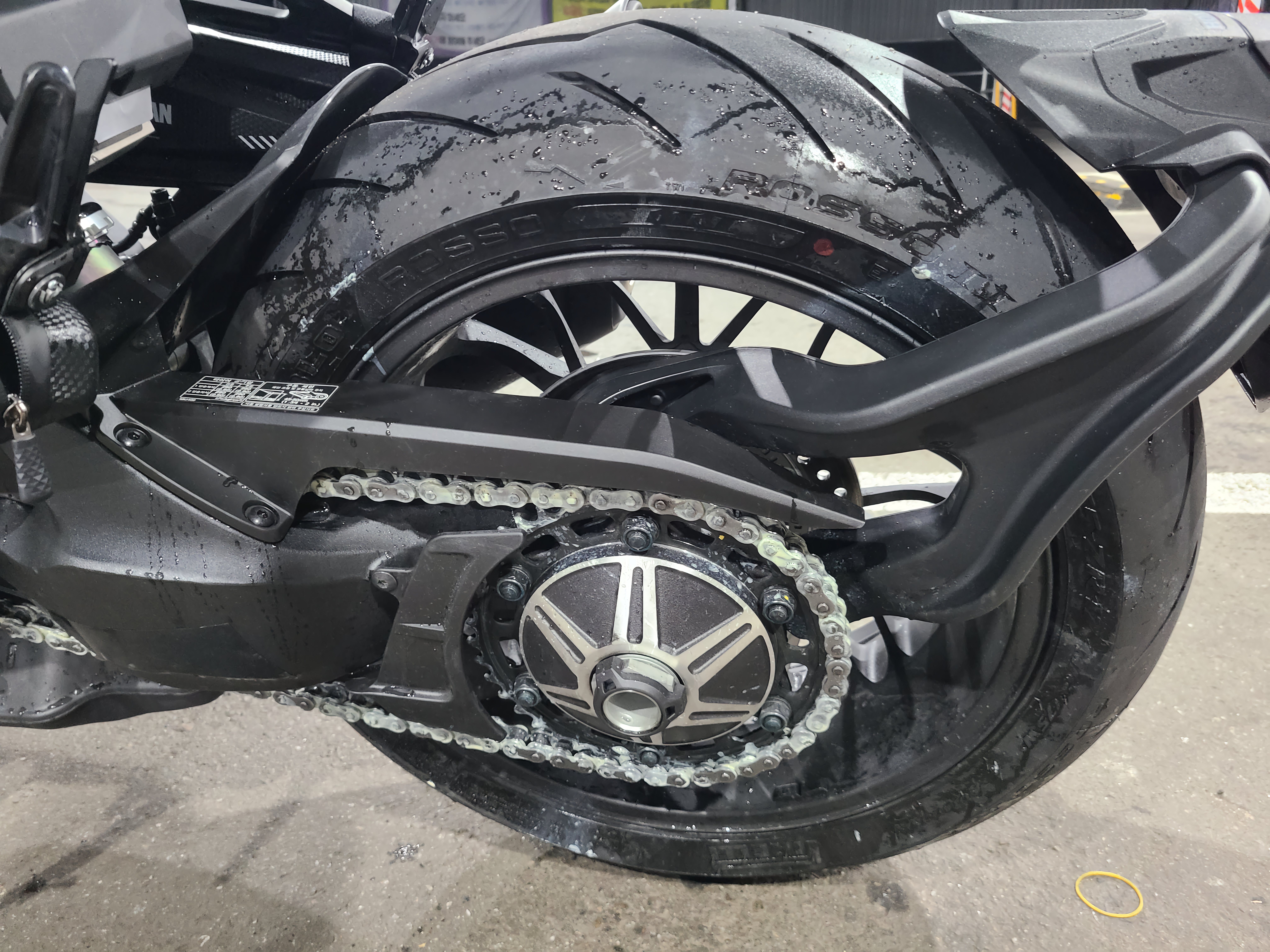 혼다 CB 1000 R more