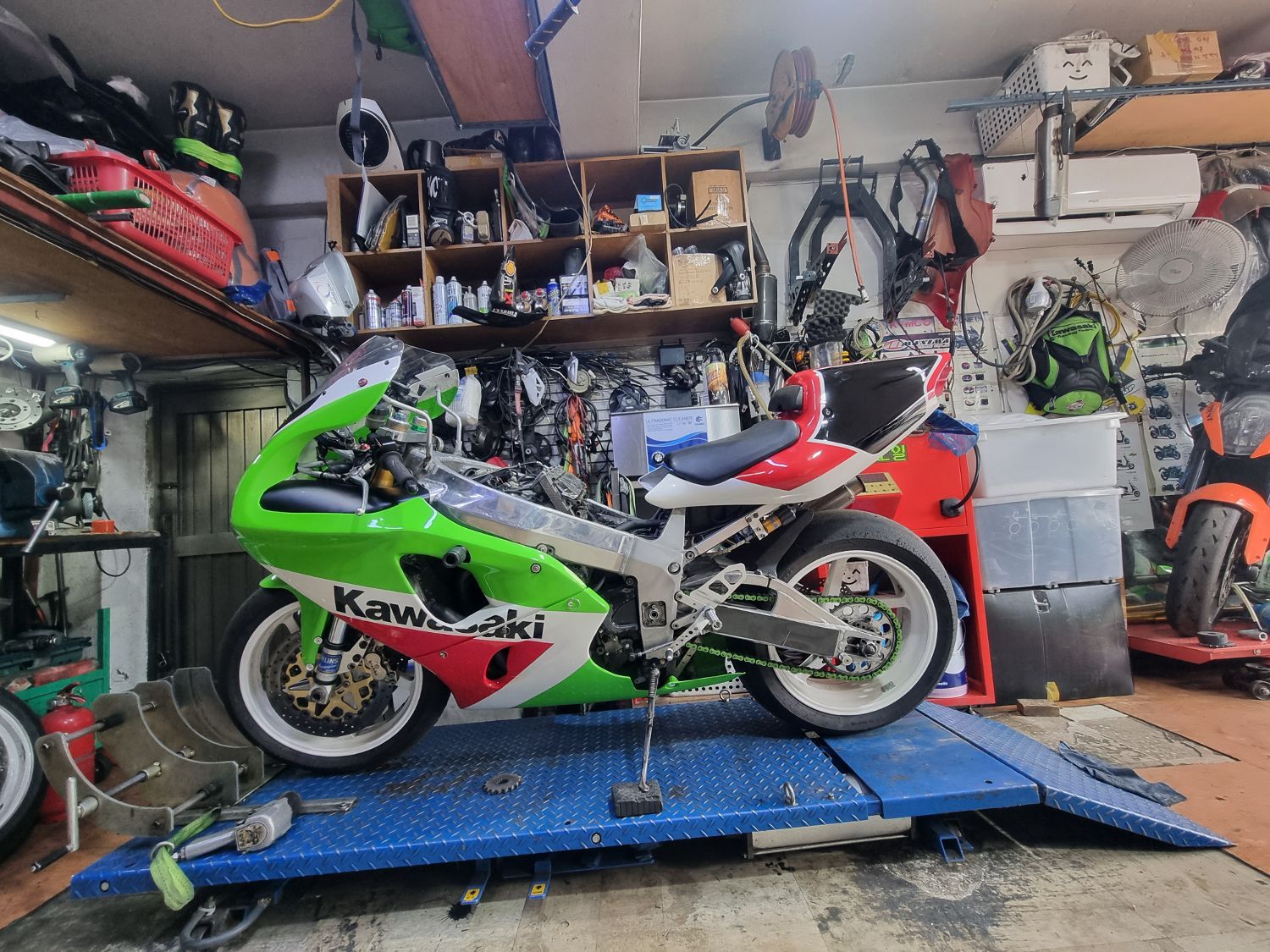 가와사키 ZXR 900 1996 그린 사진 7