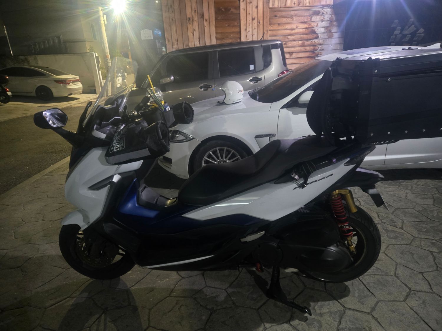 혼다 포르자 300 more