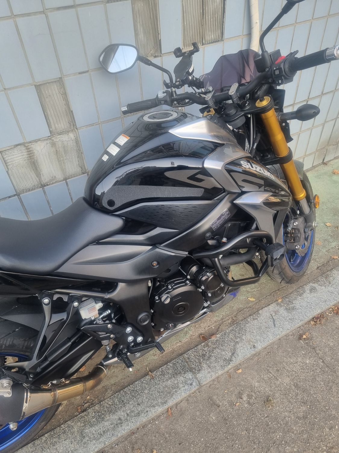 스즈키 GSX S 750 thumb 2