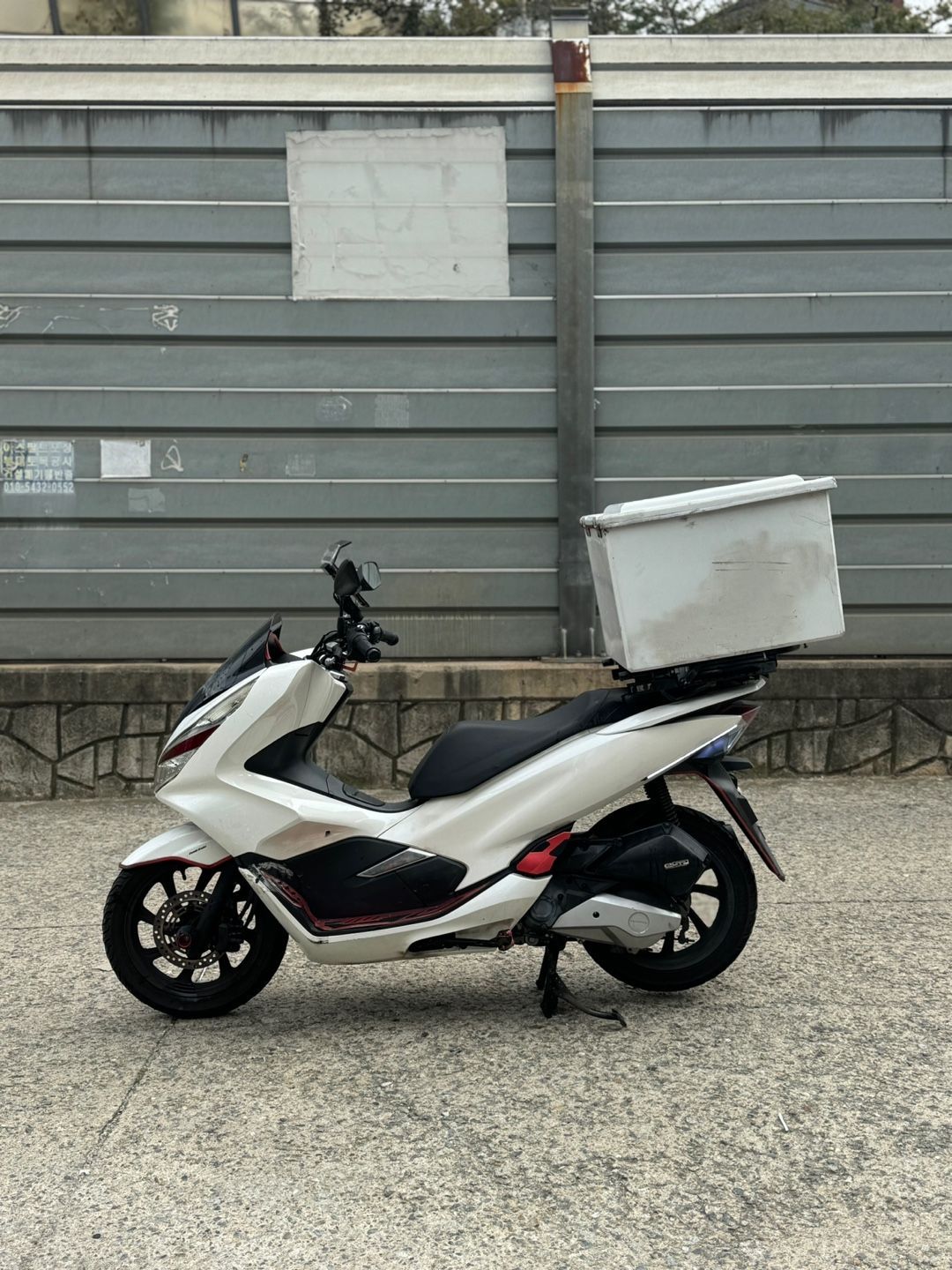 혼다 PCX 125 more