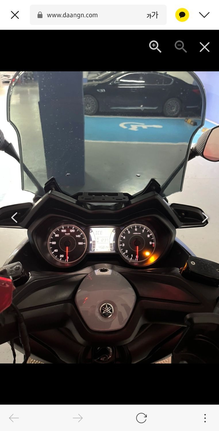 야마하 XMAX 300 ABS more