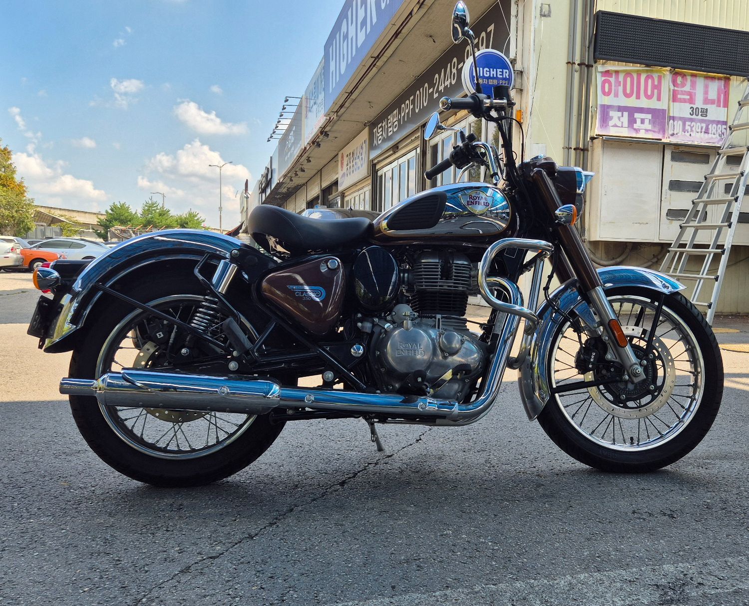 로얄엔필드 클래식 350 more