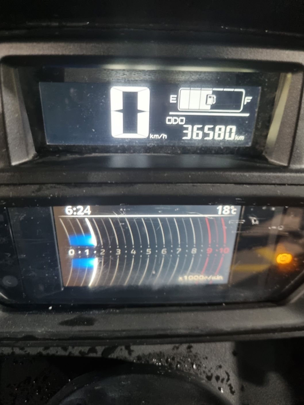 야마하 XMAX 300 ABS more