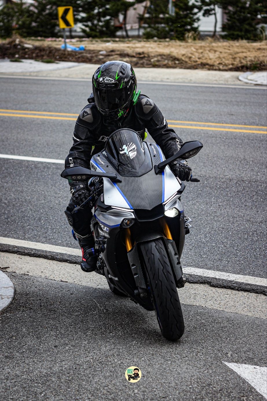 야마하 YZF R1 2015 화이트 사진 5
