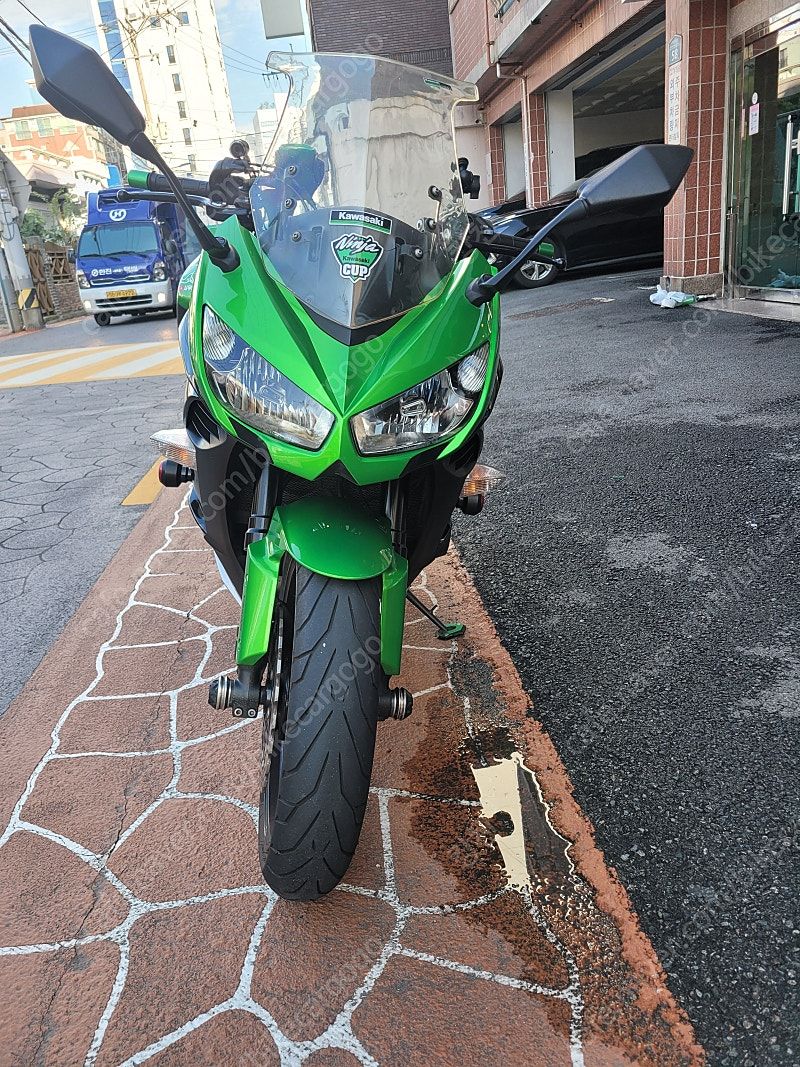 가와사키 Z 1000 SX more