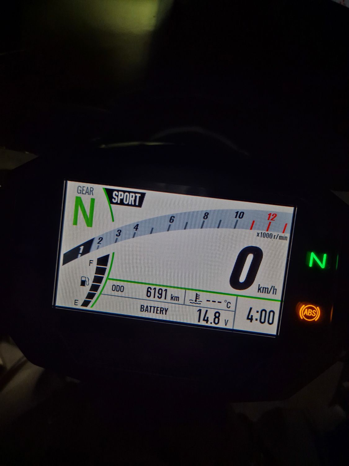 가와사키 Z 900 ABS 50주년 2022 레드 사진 5