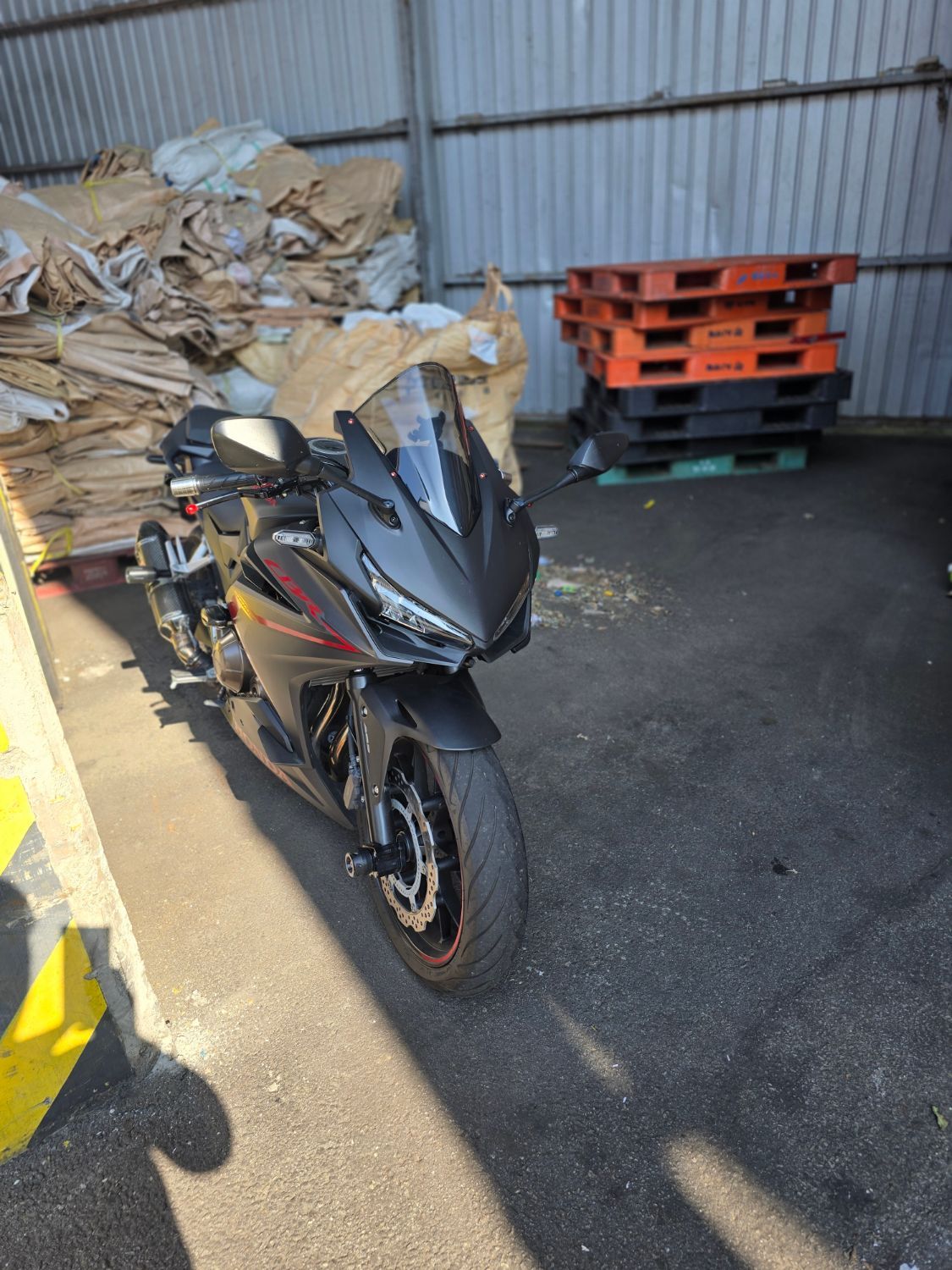 혼다 CBR 500 R thumb 2