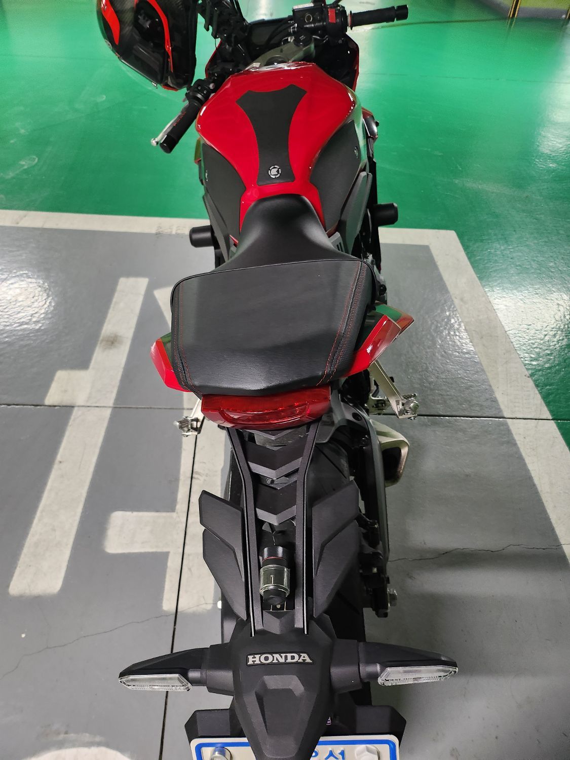 혼다 CBR 650 R 2023 레드 사진 5