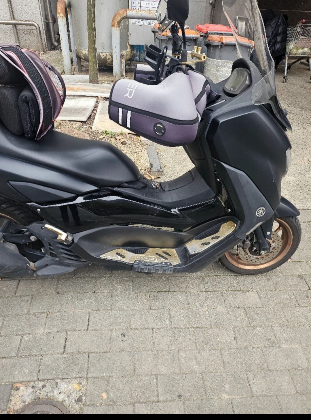 야마하 NMAX 125 thumb 2