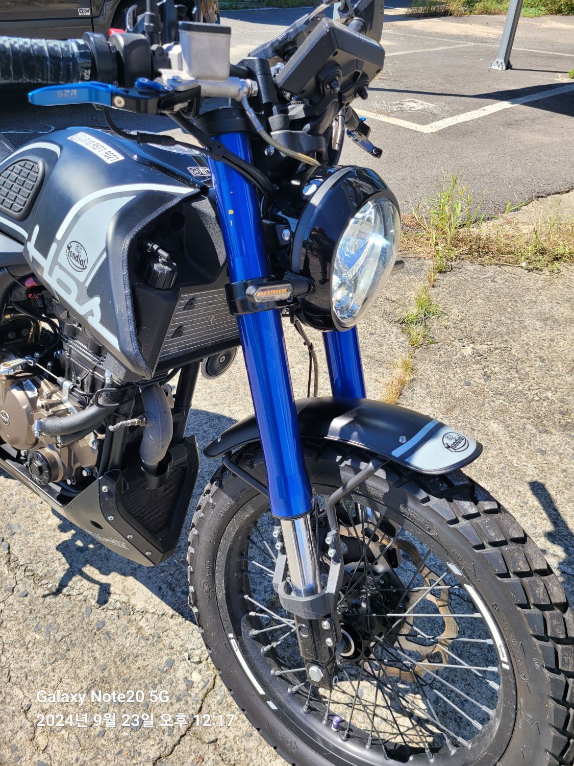 몬디알 힙스터 125 thumb 2