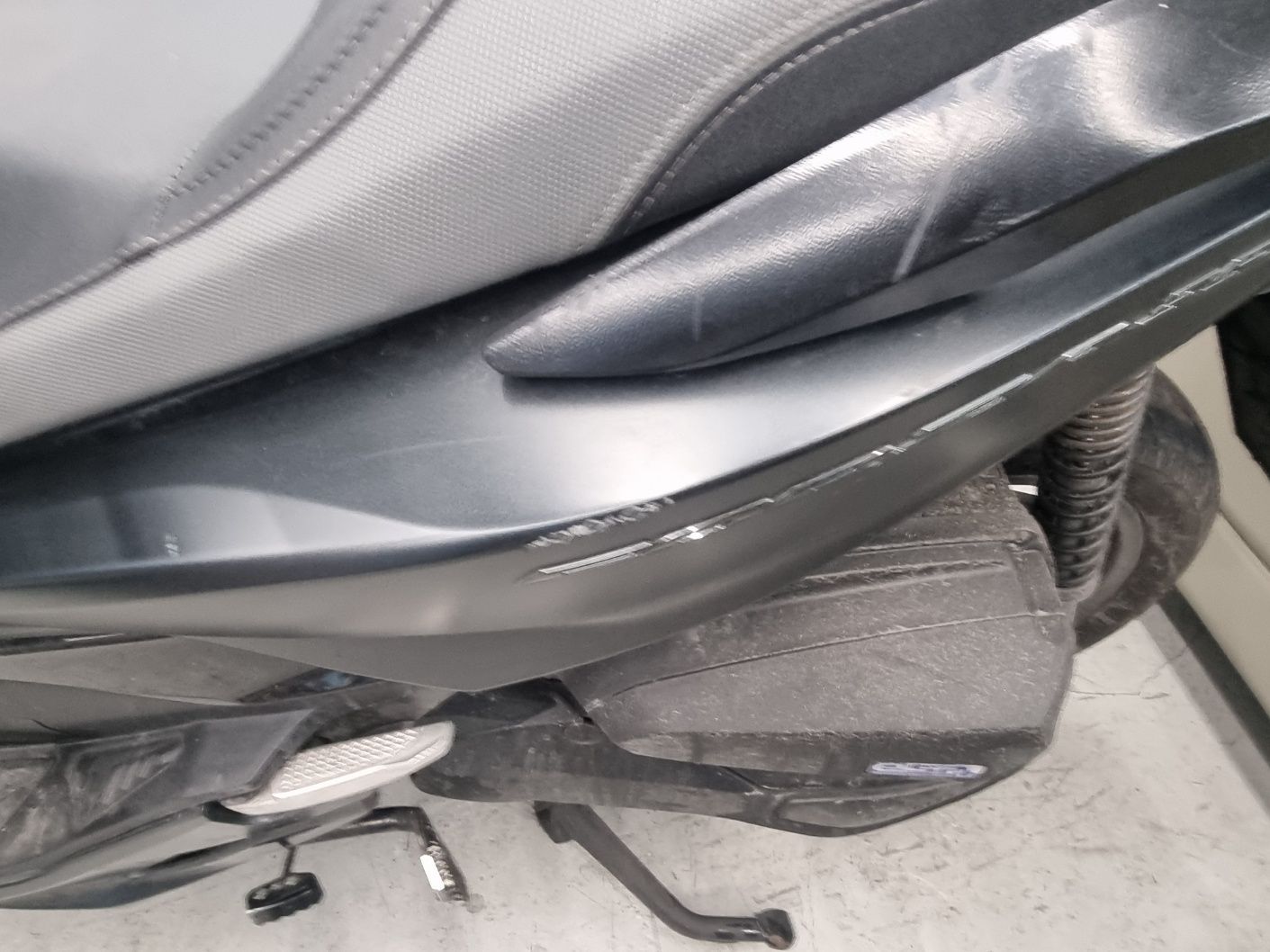 혼다 포르자 350 more