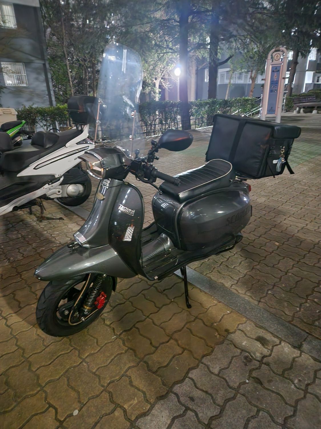 스코마디 TL 125 main