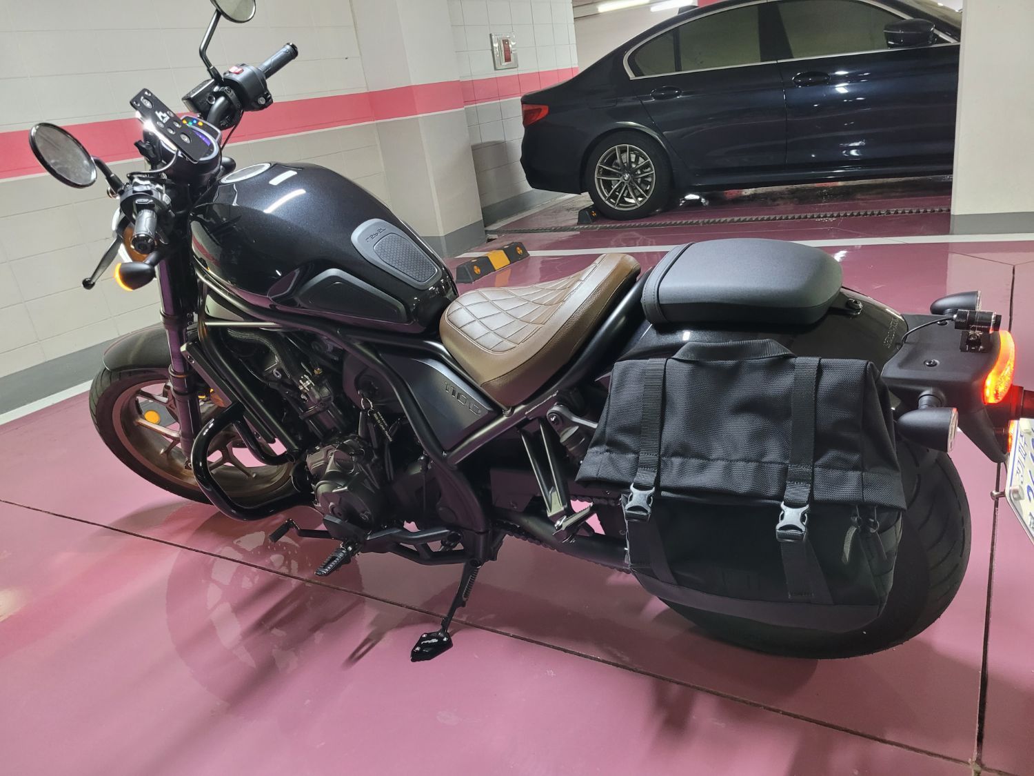 혼다 레블 1100 more