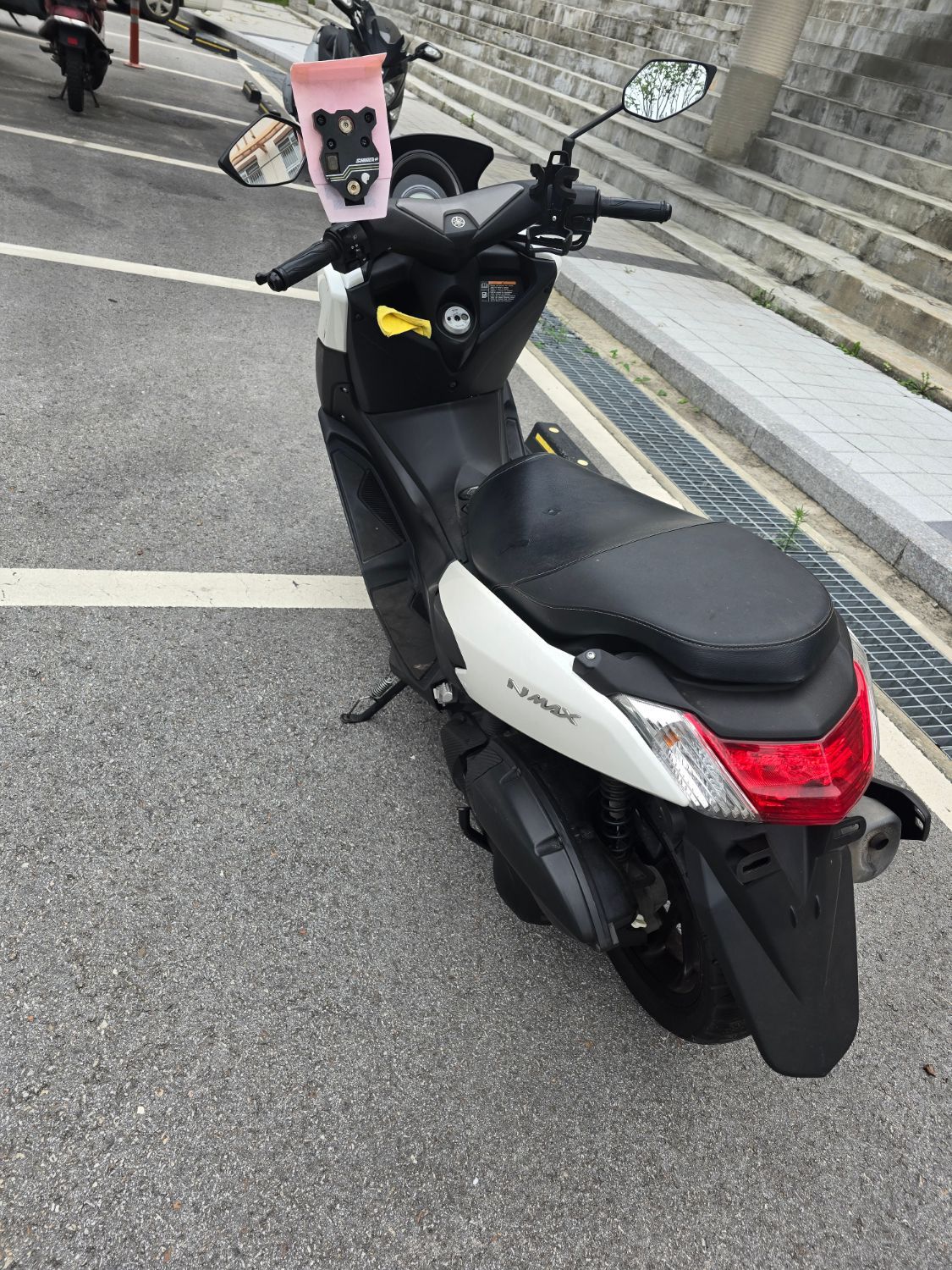 야마하 NMAX 125 thumb 2