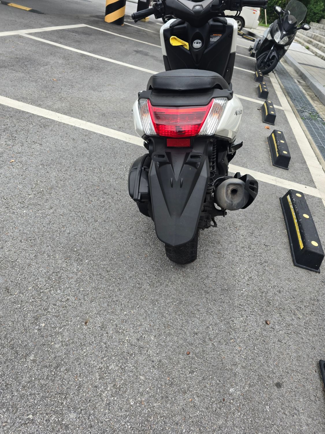 야마하 NMAX 125 more