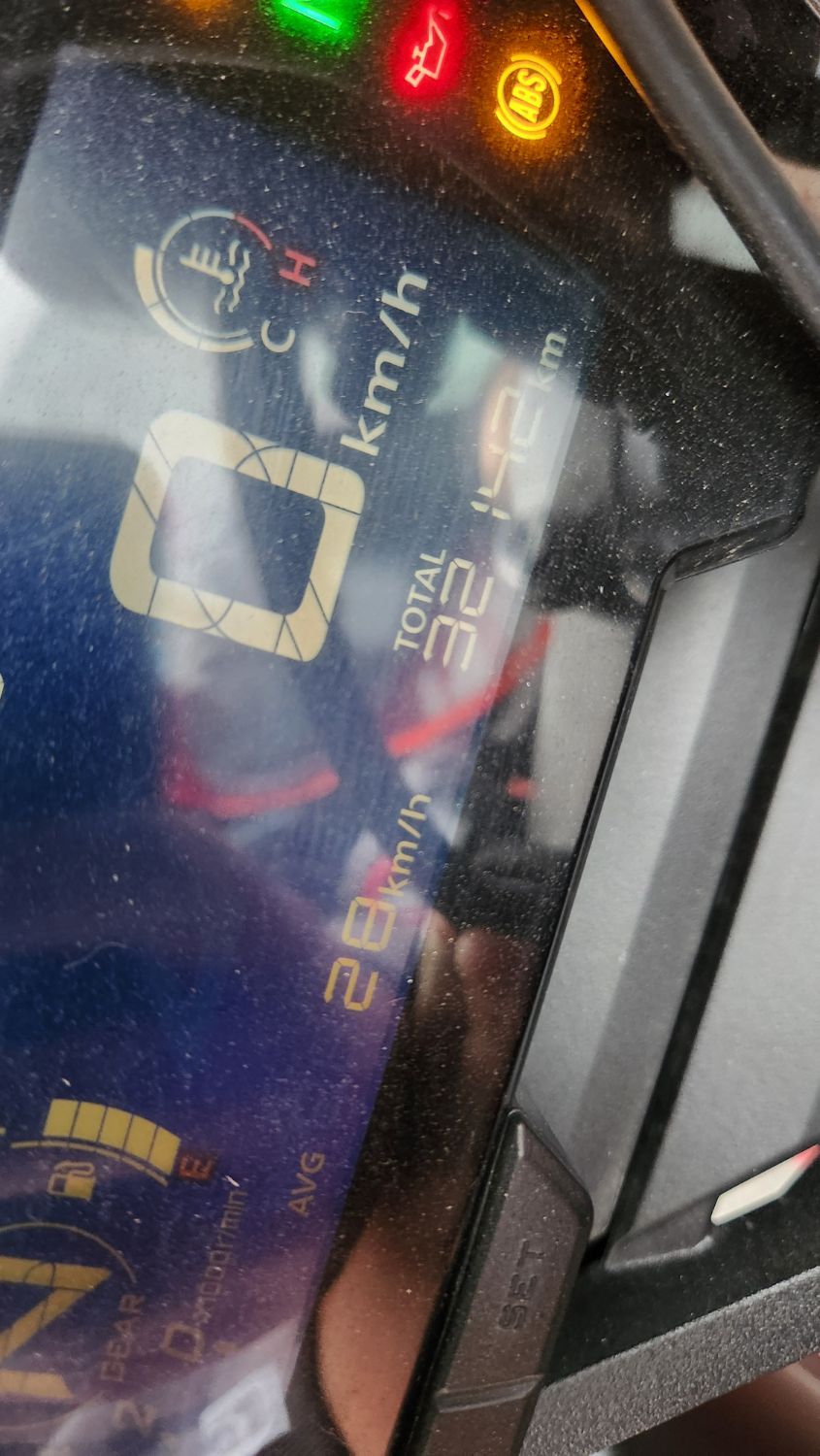 혼다 CBR 650 R MT thumb 2